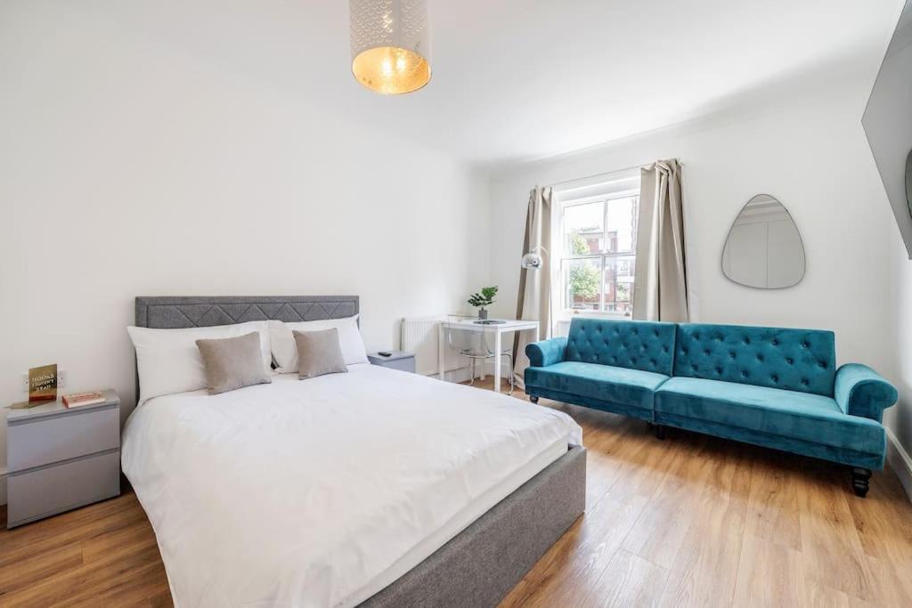 House 10 Mins To Tower Bridge Hot Tub & Parking Villa London Bagian luar foto